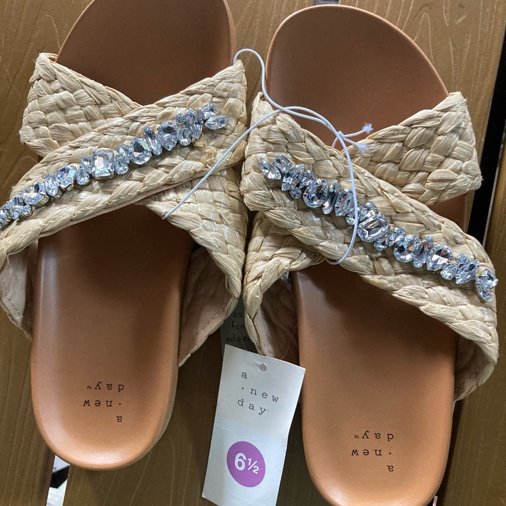 NWT Size 6.5 A New Day Tan Braided Sandals with Crossover Straps